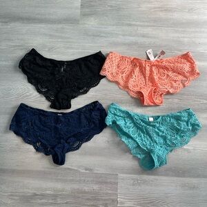 NWT & NWOT Victoria's Secret Dream Angels Cheeky Crochet Lace Panties size Med